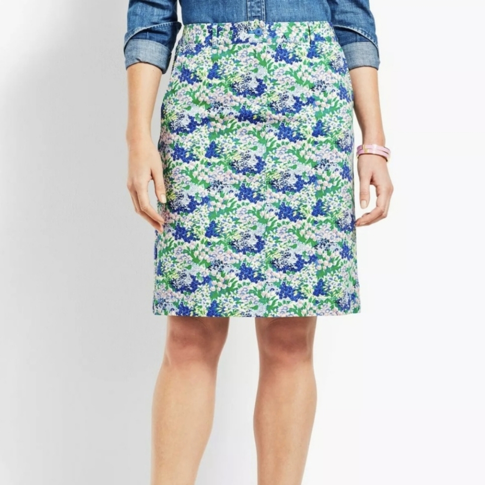 Talbots Floral Print Beautiful Cute Short Skirt Above Knee Women Size 6